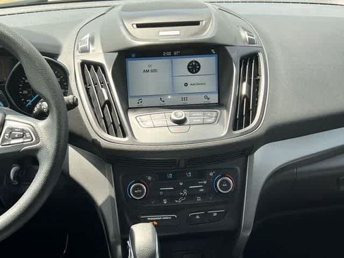 Used 2018 Ford Escape SE w/ SE Sync 3 Package FWD image 18
