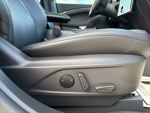 Used 2023 Ford Mustang Mach-E Premium image 33