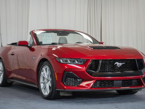 Certified 2024 Ford Mustang GT Premium RWD image 4