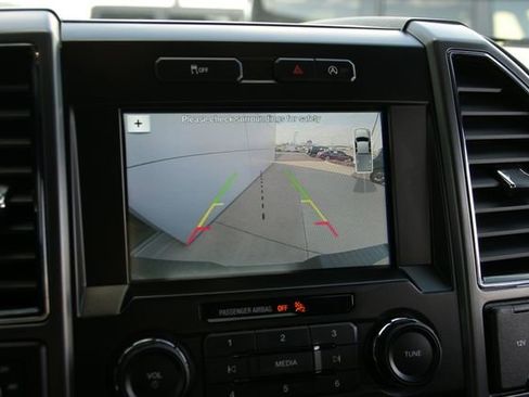 Used 2018 Ford F150 XLT w/ Equipment Group 302A Luxury image 24