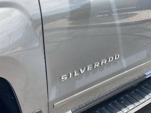 Used 2017 Chevrolet Silverado 1500 LT w/ All Star Edition AWD/4WD image 26