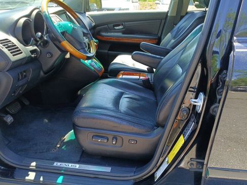 Used 2006 Lexus RX 330 AWD image 7