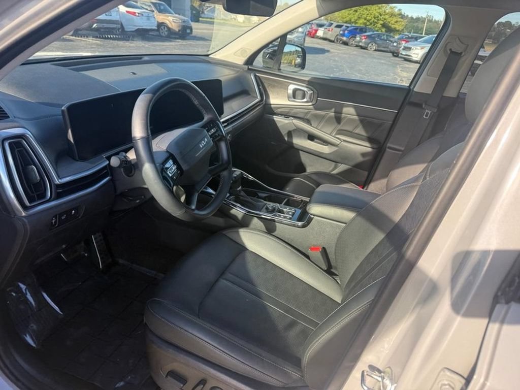 Used 2026 Kia Sorento SX AWD/4WD image 3