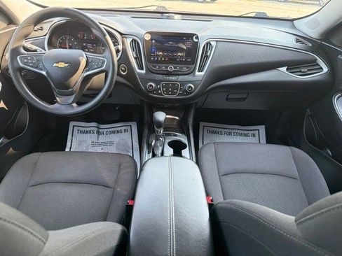 Used 2024 Chevrolet Malibu LT FWD image 25