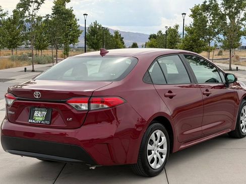 Used 2025 Toyota Corolla LE FWD image 6
