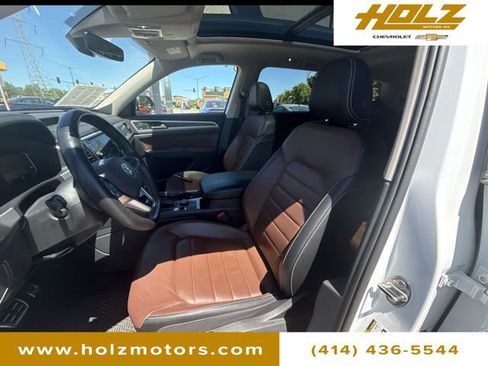 Used 2023 Volkswagen Atlas SEL Premium AWD/4WD image 20