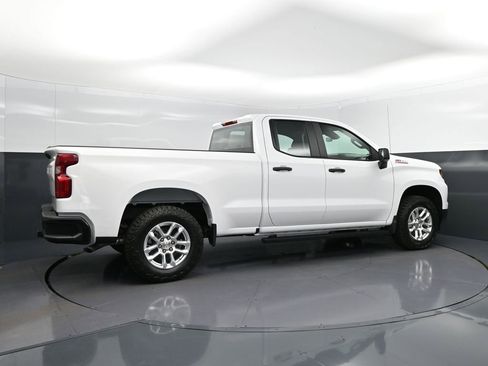 Used 2026 Chevrolet Silverado 1500 W/T w/ Z71 Off-Road Package AWD/4WD image 8