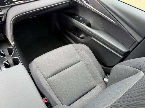 Used 2026 Toyota Camry LE w/ Convenience Package FWD image 26