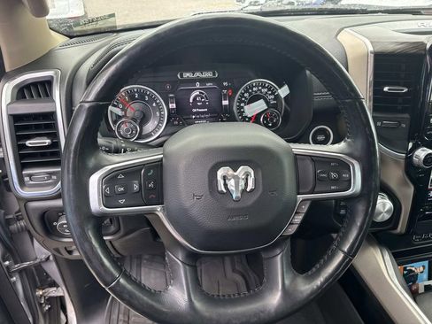Used 2020 RAM 1500 Laramie AWD/4WD image 22