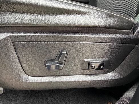 Used 2014 RAM 1500 Sport w/ Sport Premium Group AWD/4WD image 13