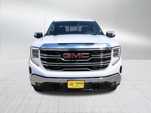 New 2026 GMC Sierra 1500 SLT w/ SLT Premium Plus Package AWD/4WD image 2