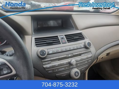 Used 2008 Honda Accord LX image 25