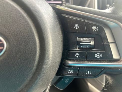 Used 2023 Subaru Forester Limited AWD/4WD image 19