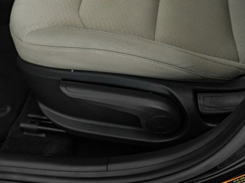 Used 2020 Hyundai Elantra Value Edition image 26