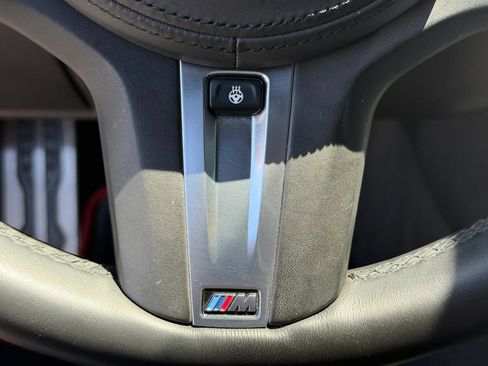 Used 2019 BMW 330i Sedan w/ M Sport Package RWD image 44