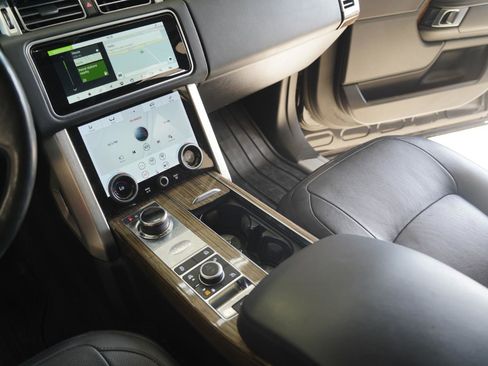 Used 2018 Land Rover Range Rover HSE AWD/4WD image 22