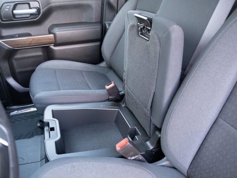 Used 2021 Chevrolet Silverado 1500 RST image 9