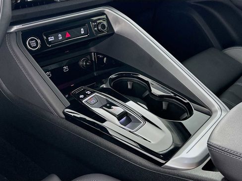 Certified 2025 Audi Q5 Premium Plus w/ Premium Plus image 15