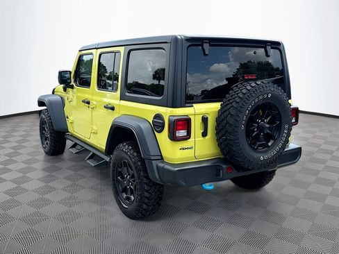 Used 2023 Jeep Wrangler Unlimited w/ Convenience Group AWD/4WD image 8