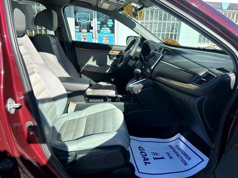 Used 2017 Honda CR-V EX image 16