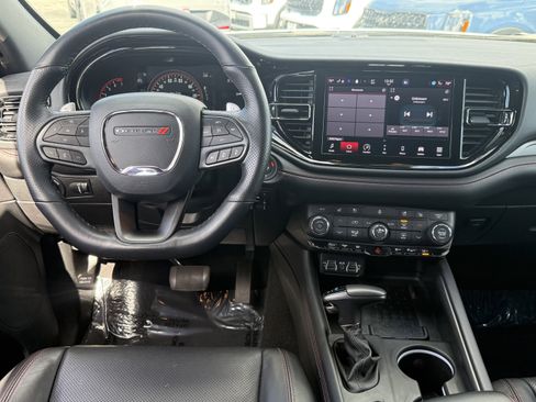 Used 2025 Dodge Durango GT image 27