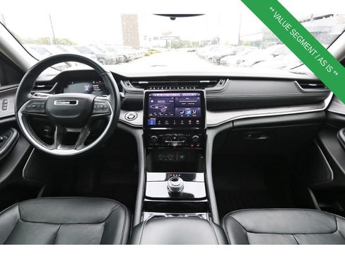 Used 2021 Jeep Grand Cherokee L Limited RWD image 12