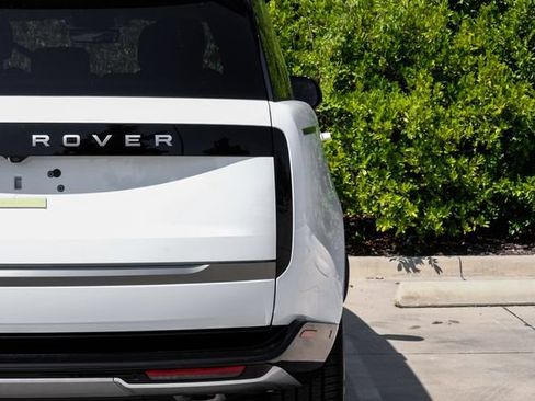 New 2027 Land Rover Range Rover Long Wheelbase SE AWD/4WD image 61