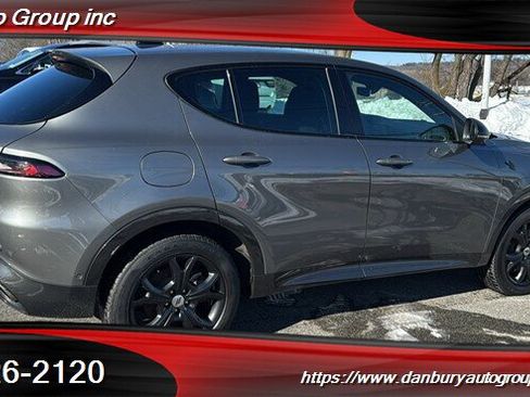 Used 2024 Dodge Hornet R/T w/ Tech Pack w/o Parking image 6