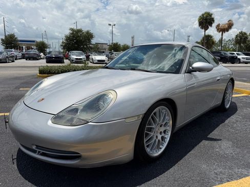 Used 1999 Porsche 911 Carrera RWD image 4
