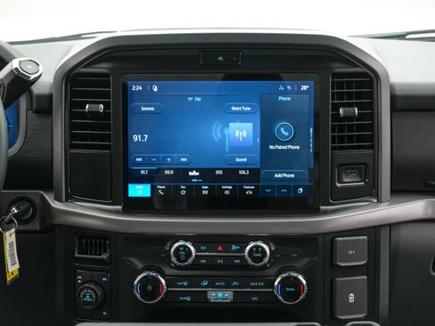 New 2026 Ford F150 XLT w/ XLT Chrome Appearance Package image 16