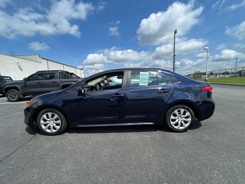 Used 2026 Toyota Corolla LE FWD image 3