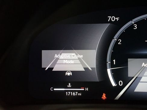 Used 2024 Lexus LS 500 w/ Interior Upgrade Package RWD image 17
