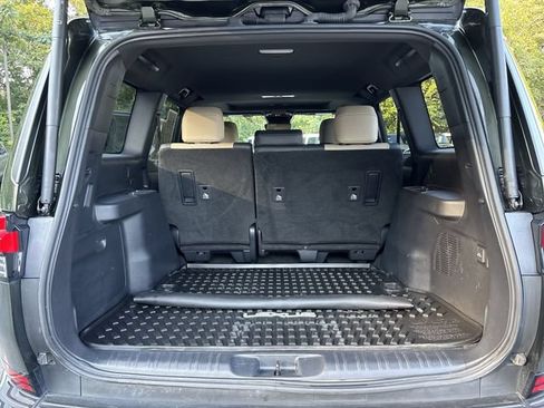 Used 2024 Lexus GX 550 AWD/4WD image 24