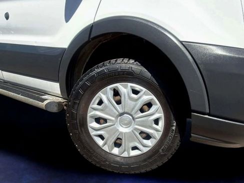 Used 2015 Ford Transit 250 130 Low Roof w/ Exterior Upgrade Package image 17