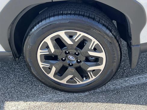 Used 2025 Subaru Forester Premium w/ Convenience Package #1 image 19