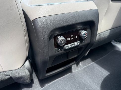 New 2026 GMC Acadia Elevation w/ Black Edition AWD/4WD image 18