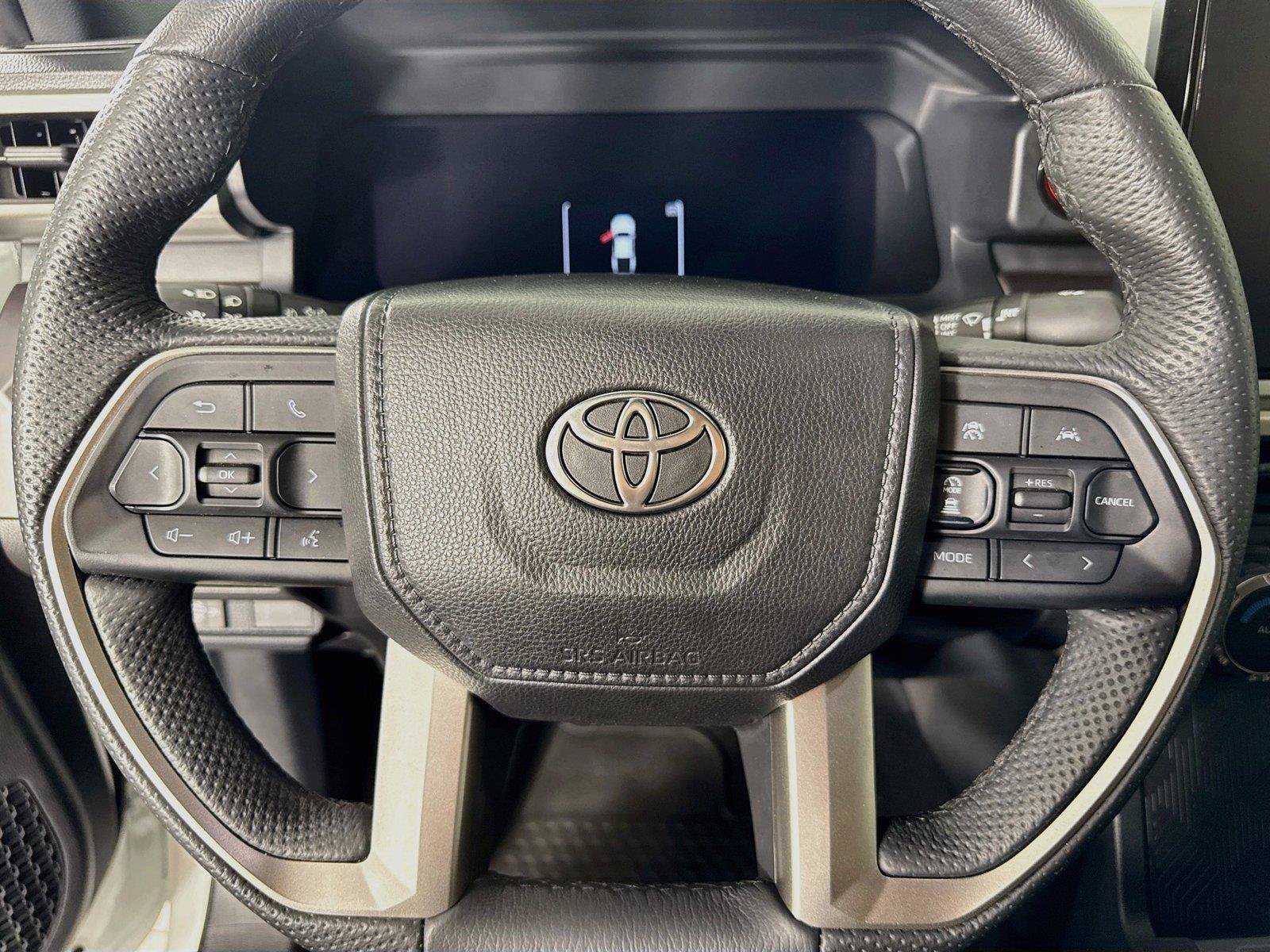 Certified 2025 Toyota Tacoma TRD Sport AWD/4WD image 16