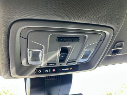 Used 2024 Chevrolet Silverado 1500 LT w/ Z71 Off-Road Package image 28