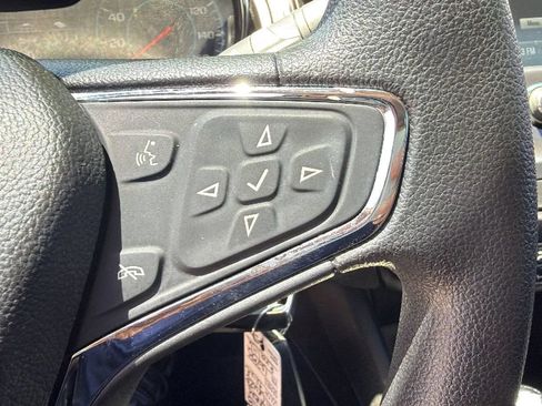 Used 2018 Chevrolet Cruze LT FWD image 27