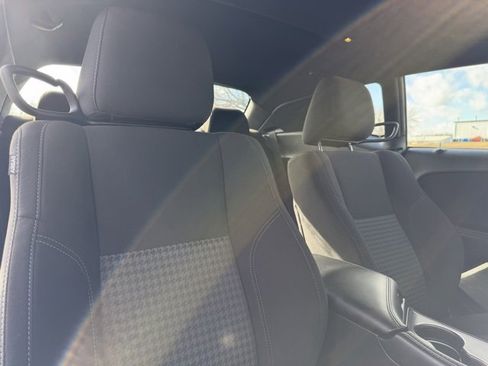 Used 2023 Dodge Challenger SXT w/ Blacktop Package image 11