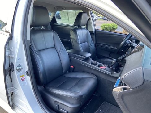 Used 2018 Toyota Avalon Touring w/ All Weather Liner Package FWD image 29