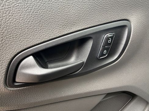 Used 2024 Ford Transit 350 XLT image 8