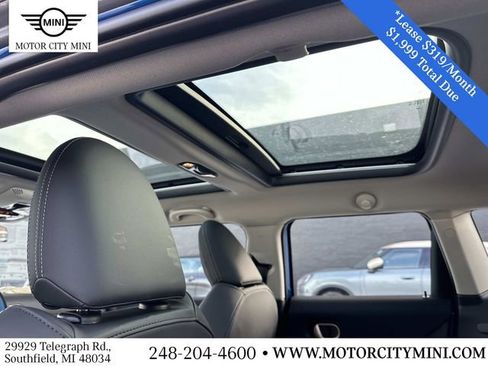 Certified 2025 MINI Cooper 4-Door Hardtop image 16