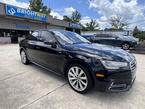 Used 2018 Audi A4 2.0T Ultra Premium w/ Convenience Package FWD image 3