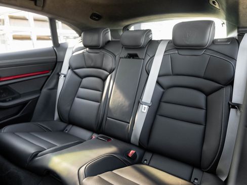 Used 2024 Porsche Taycan GTS image 29