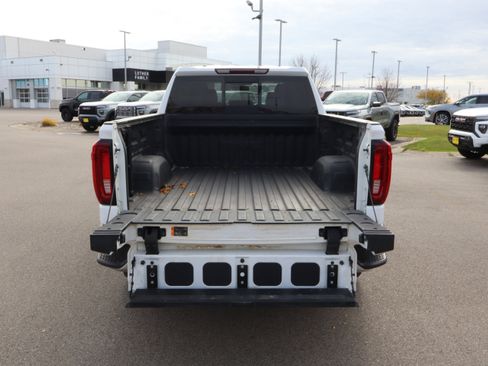 Used 2021 GMC Sierra 1500 SLT w/ SLT Premium Package image 16