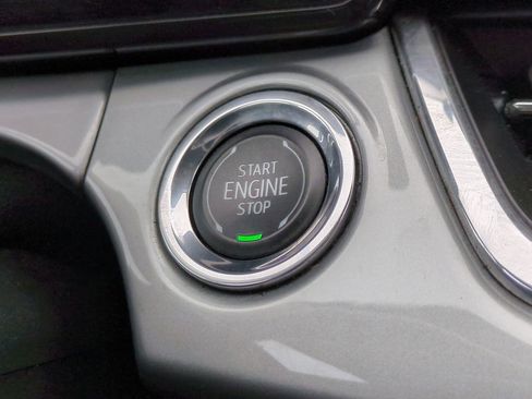 Certified 2025 Chevrolet Trax LT w/ Driver Confidence Package image 27