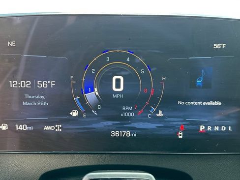 Used 2024 Chevrolet Traverse RS AWD/4WD image 30