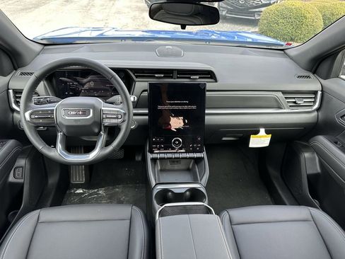 New 2026 GMC Terrain Elevation w/ Elevation Premium Package image 10