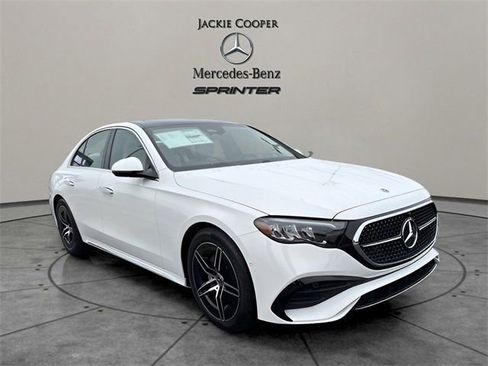New 2025 Mercedes-Benz E 350 4MATIC Sedan image 7